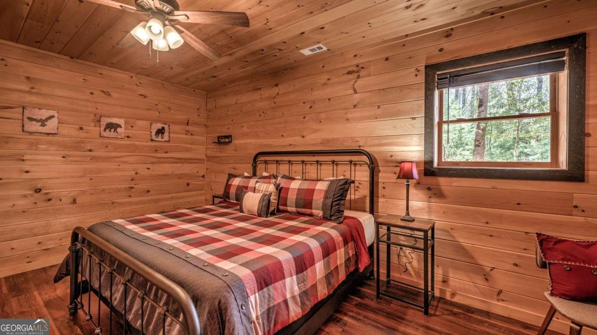 356 Mountain Trace Cherry Log - 2