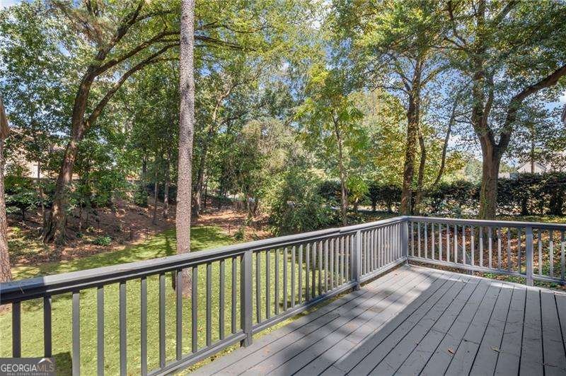 965 Heards Ferry Road Atlanta - 28