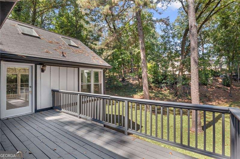 965 Heards Ferry Road Atlanta - 29