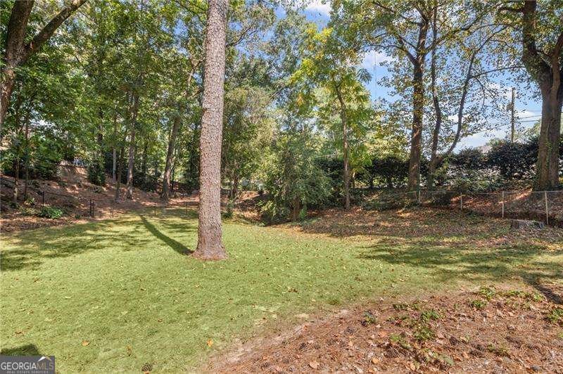 965 Heards Ferry Road Atlanta - 35
