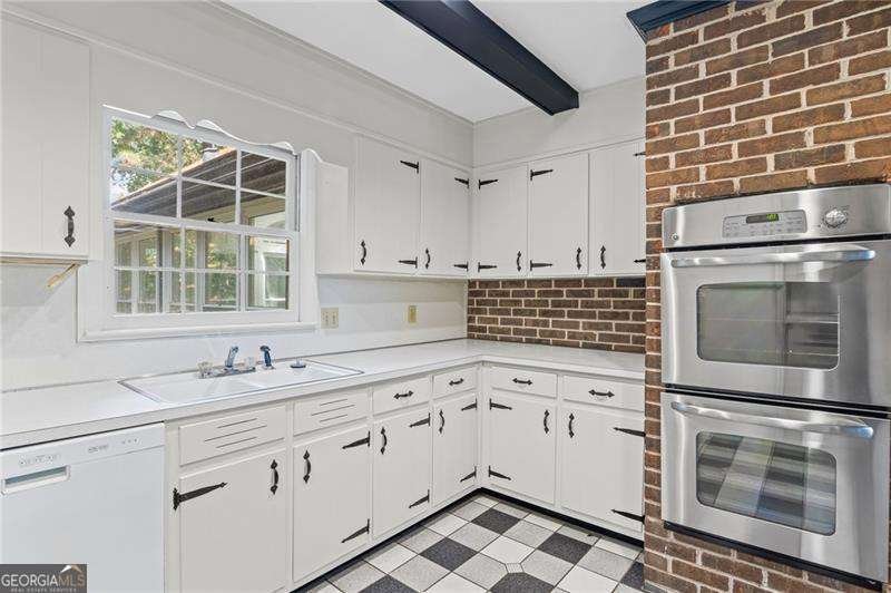 965 Heards Ferry Road Atlanta - 6