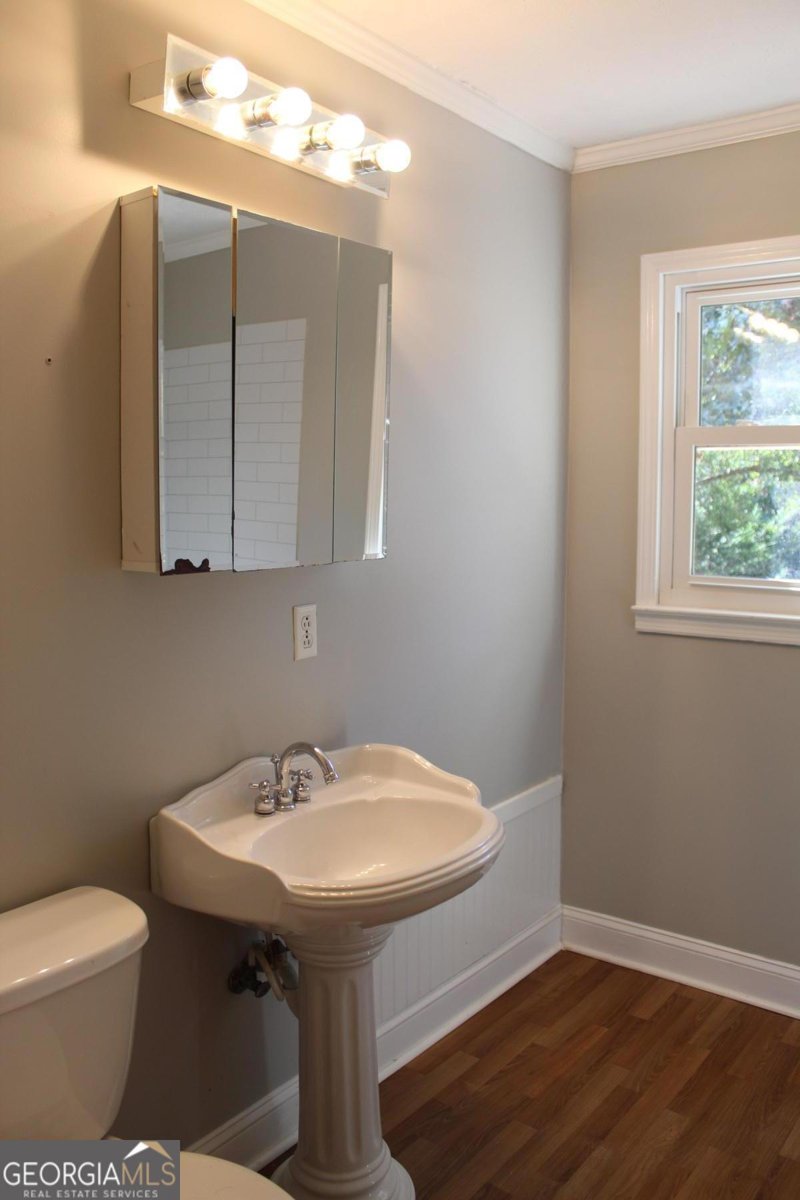 192 Summit Street Cornelia - 11
