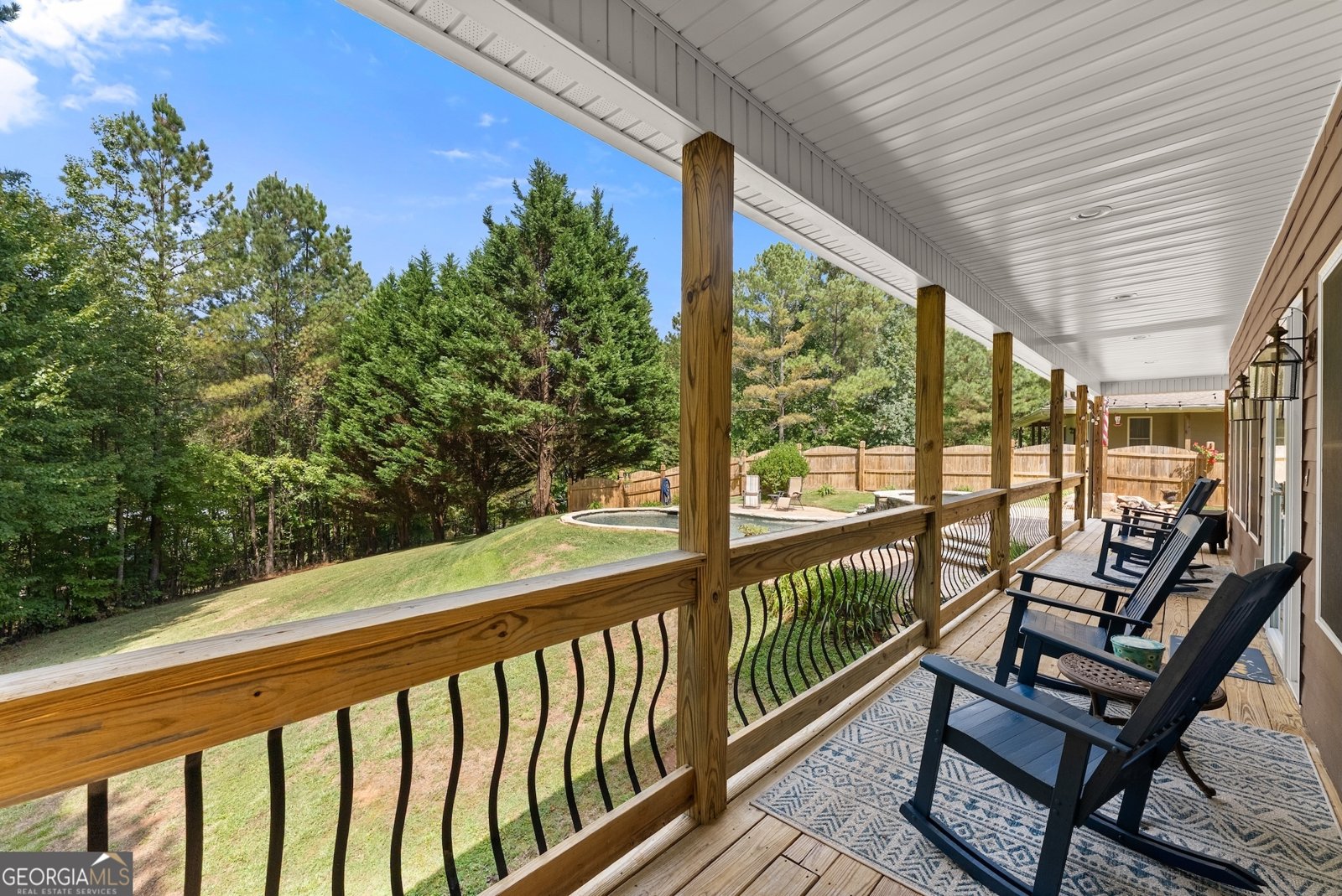 166 High Meadow Trail Cleveland - 43