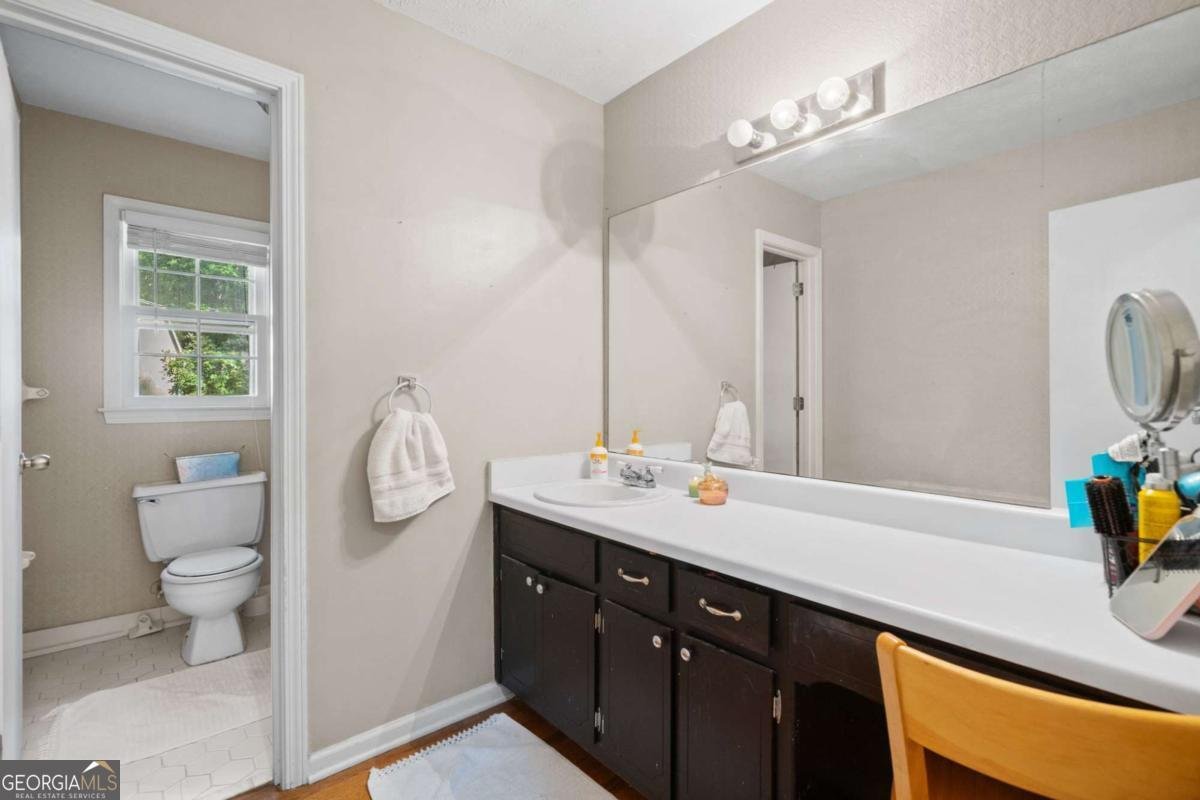 2433 Hidden Lane Snellville - 14