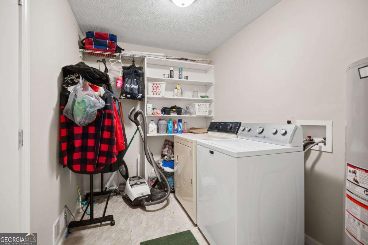 2433 Hidden Lane Snellville - 15