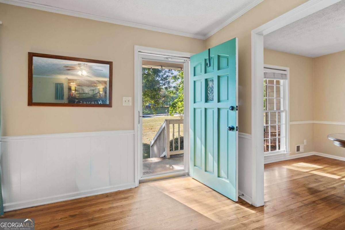 2433 Hidden Lane Snellville - 25