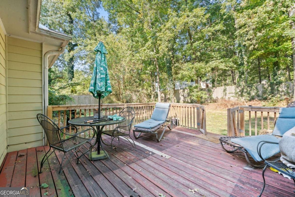 2433 Hidden Lane Snellville - 7