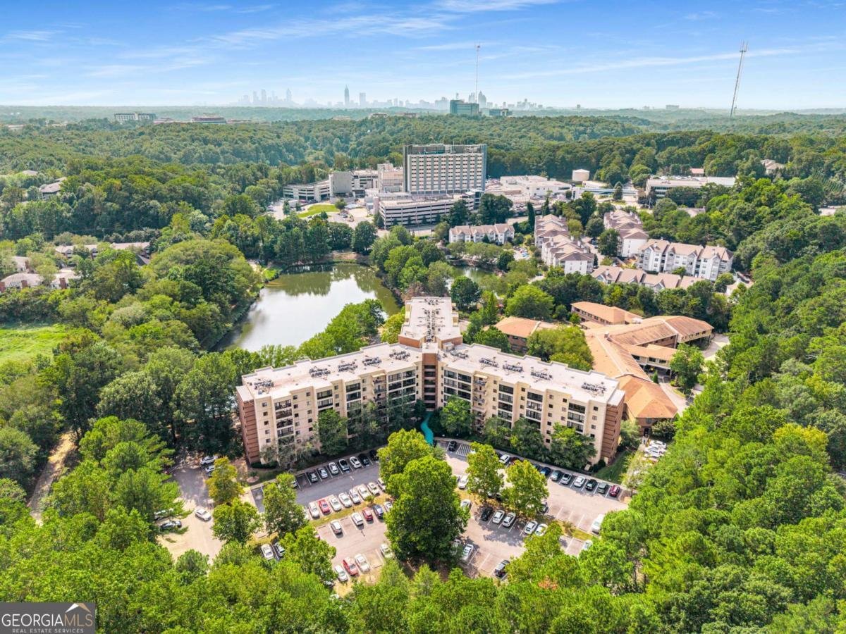 1800 Clairmont Lake Decatur - 1