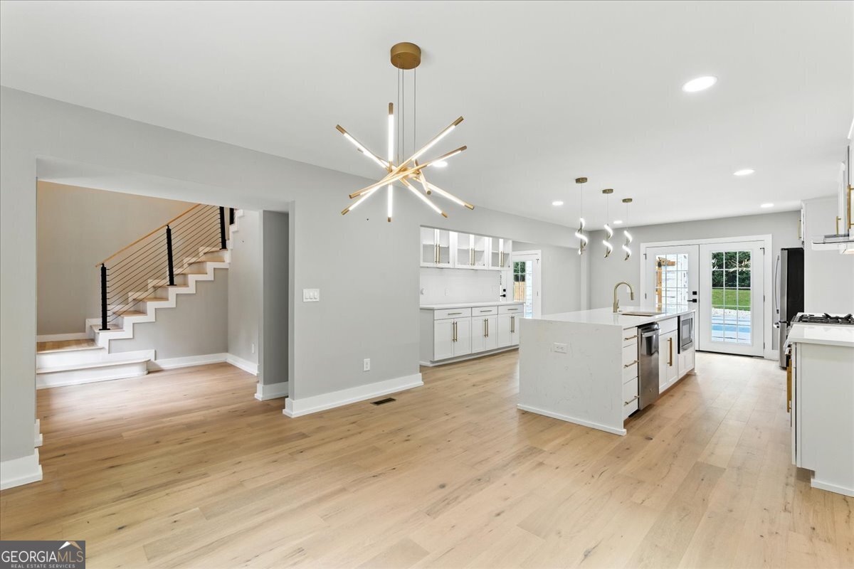 4395 Woodland Brook Drive Atlanta - 6