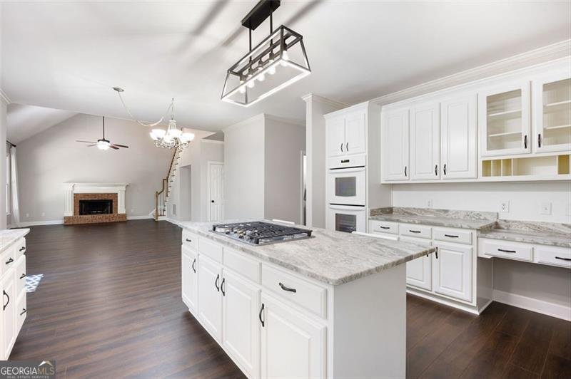 946 Cornwall Marietta - 2