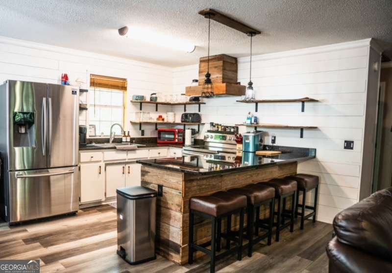2734 WINDWARD HARBOR Drive Elberton - 14