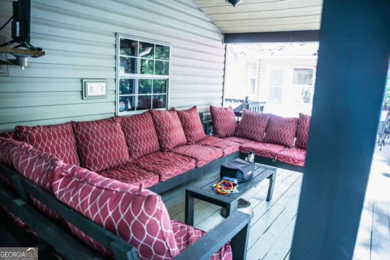 2734 WINDWARD HARBOR Drive Elberton - 22