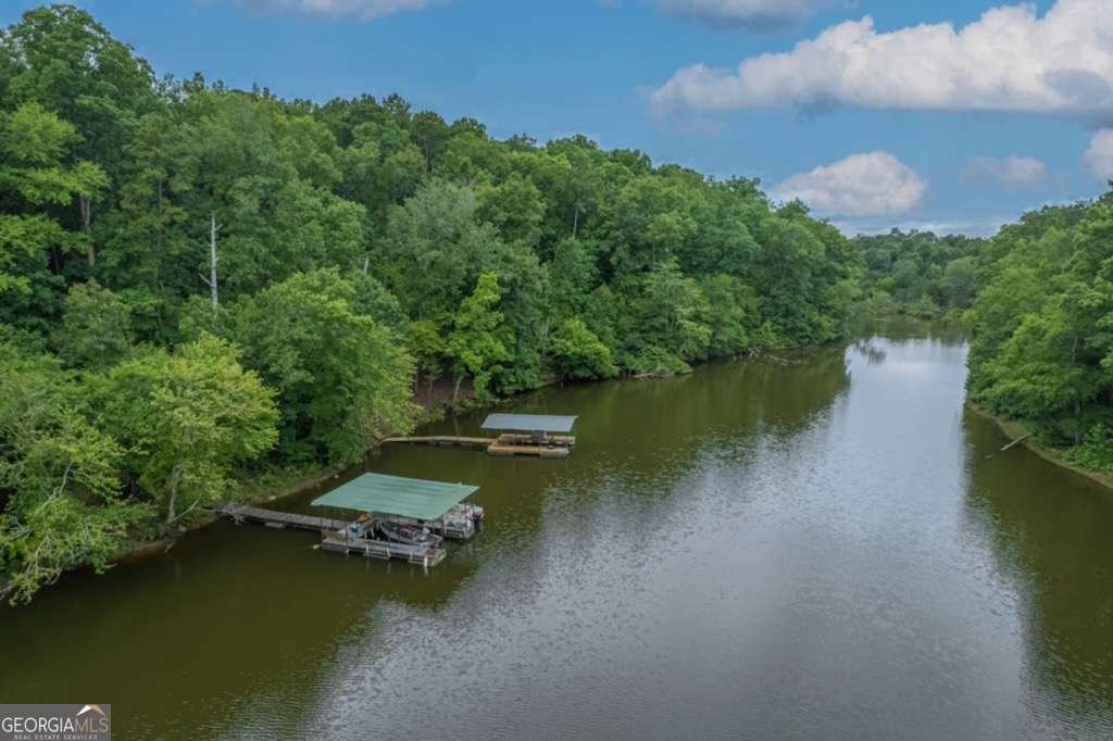 2734 WINDWARD HARBOR Drive Elberton - 37