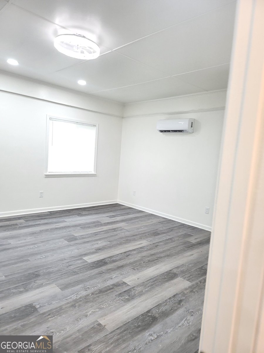 137 HILLCREST Drive Austell - 19