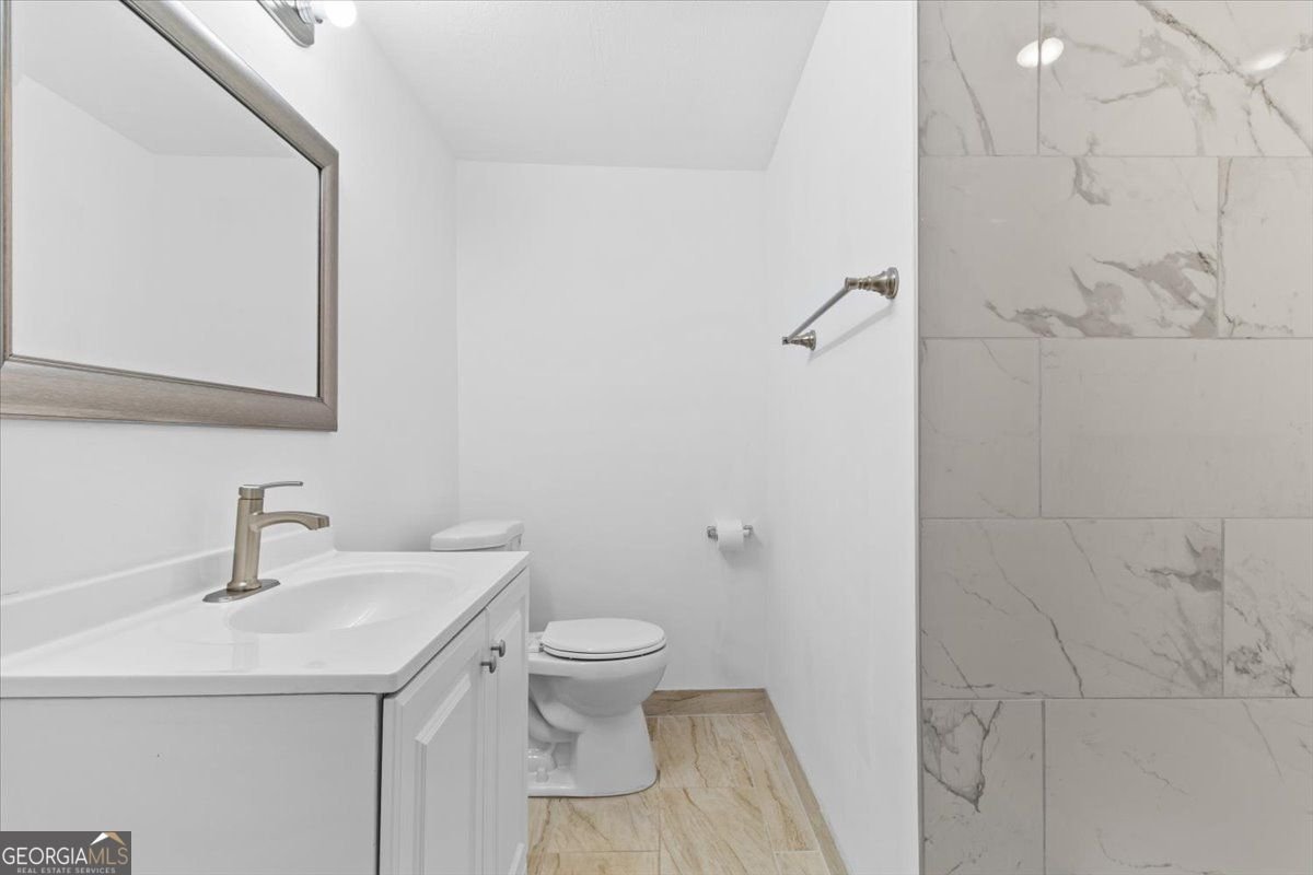 3990 Pine Hill Drive Douglasville - 17