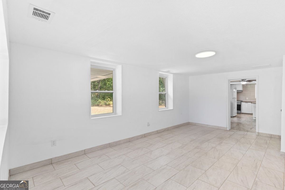 3990 Pine Hill Drive Douglasville - 25