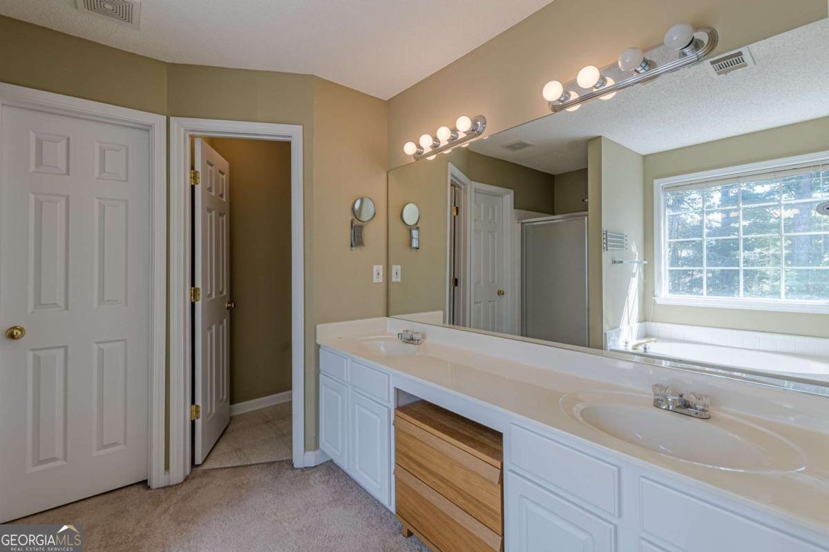 7010 Richland Court Roswell - 13