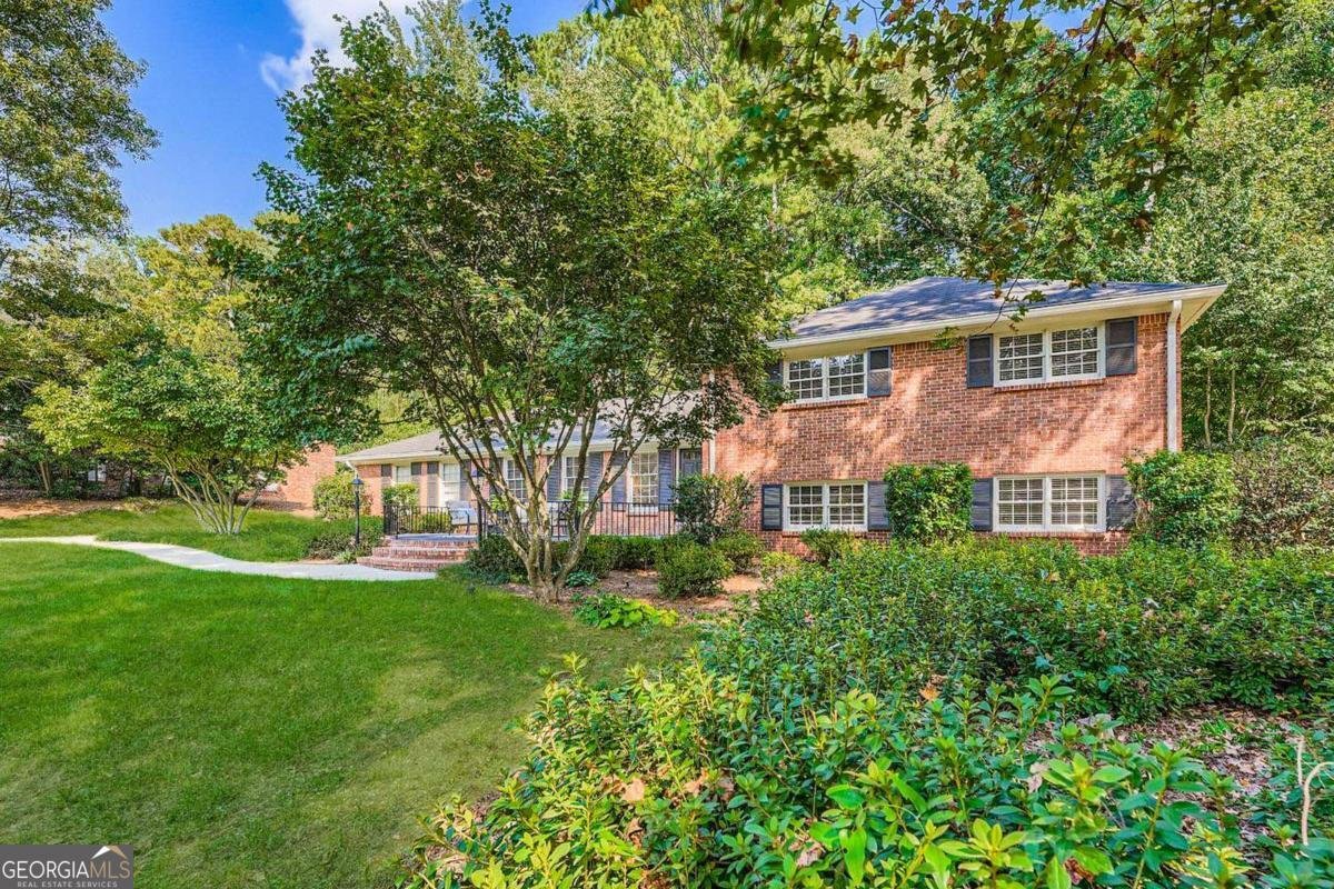 2101 Chesterfield Drive Atlanta - 1