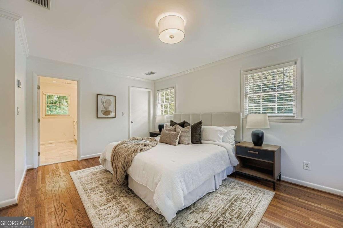 2101 Chesterfield Drive Atlanta - 18