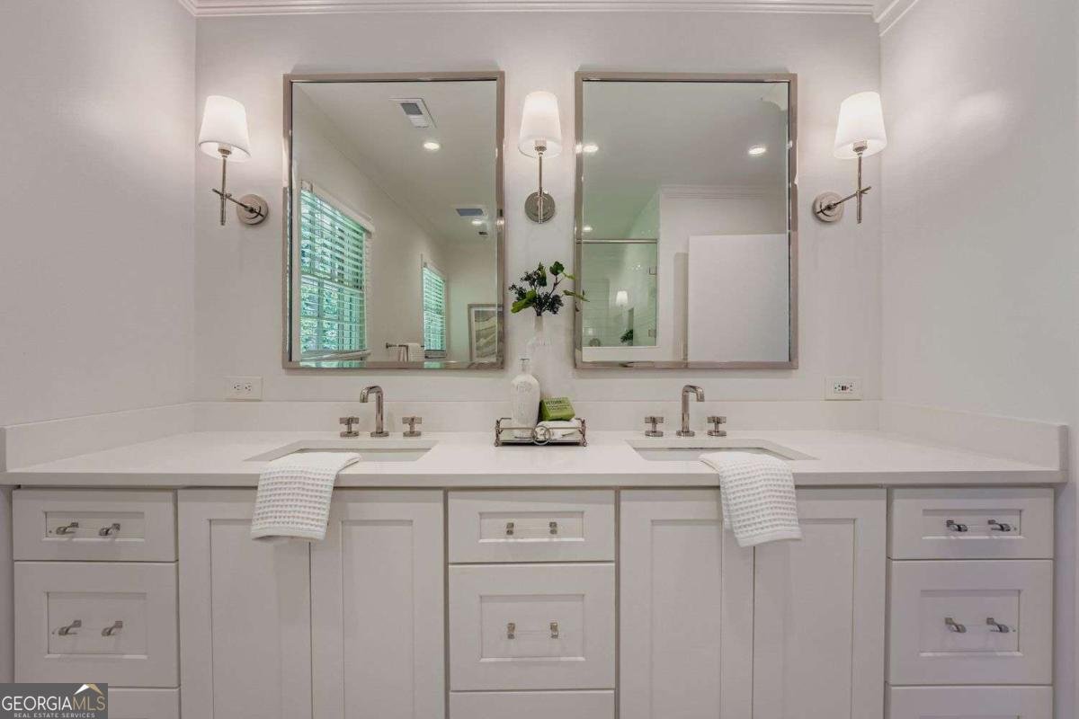 2101 Chesterfield Drive Atlanta - 23