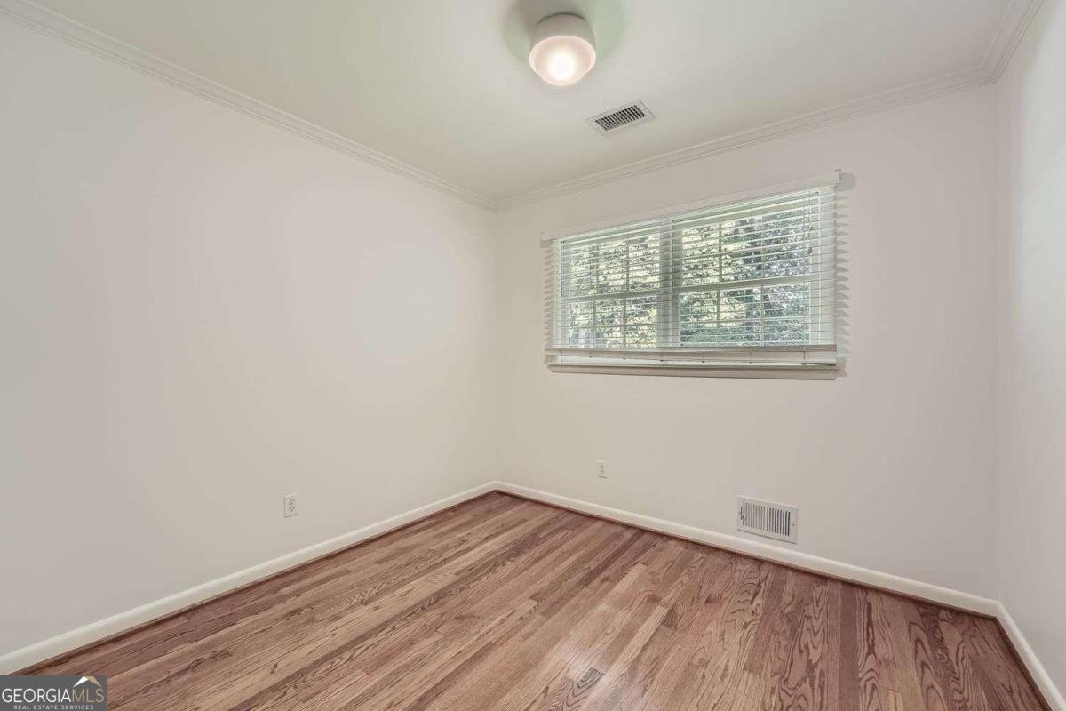 2101 Chesterfield Drive Atlanta - 25