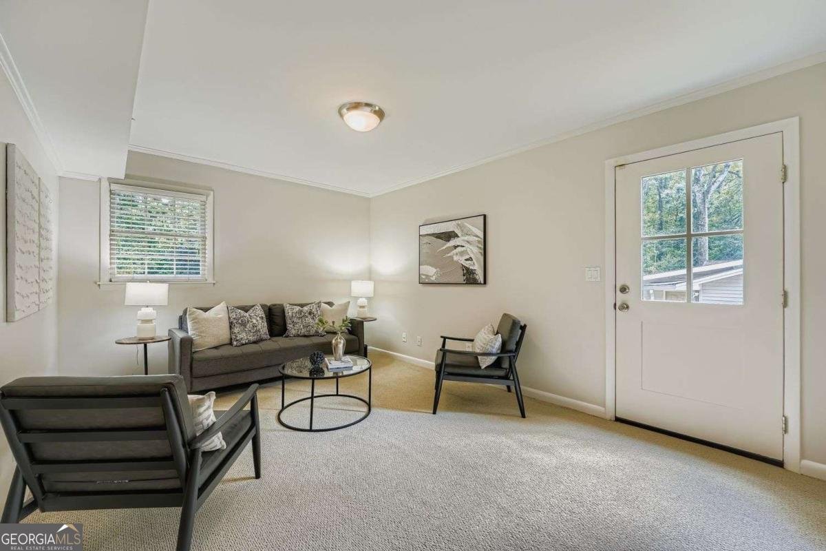 2101 Chesterfield Drive Atlanta - 27