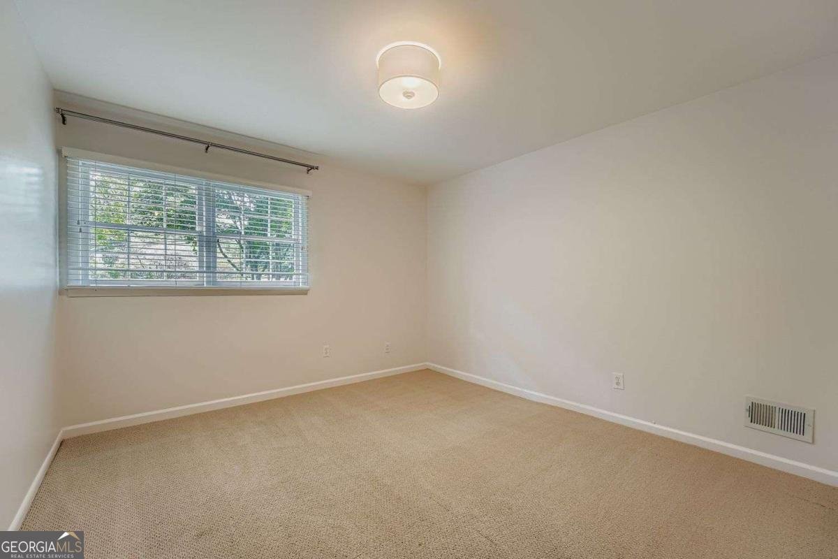 2101 Chesterfield Drive Atlanta - 30
