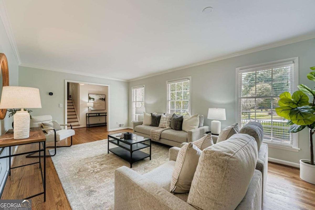 2101 Chesterfield Drive Atlanta - 7