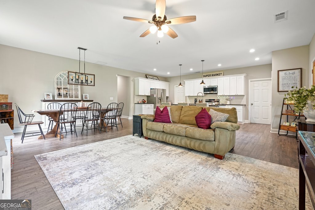 120 KILLIAN Street Canton - 15