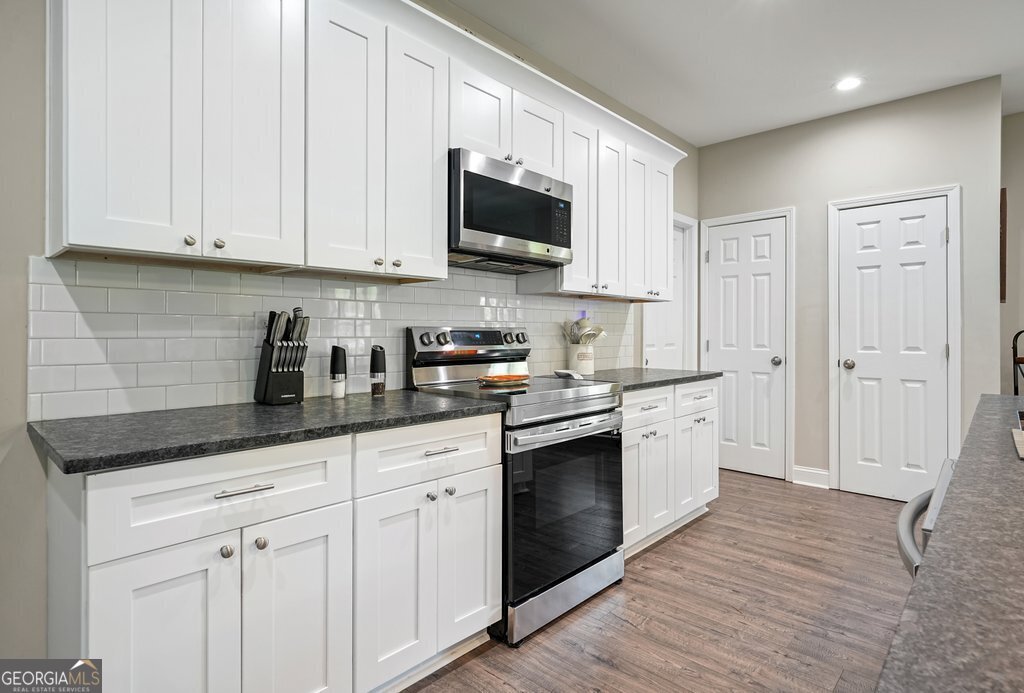 120 KILLIAN Street Canton - 18