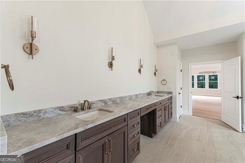 5694 Brendlynn Drive Suwanee - 23