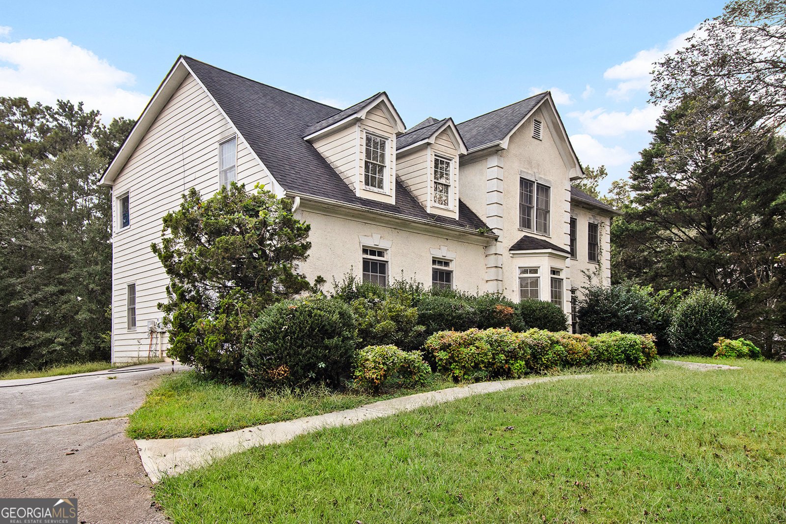 110 Varsailles Place Ellenwood - 3