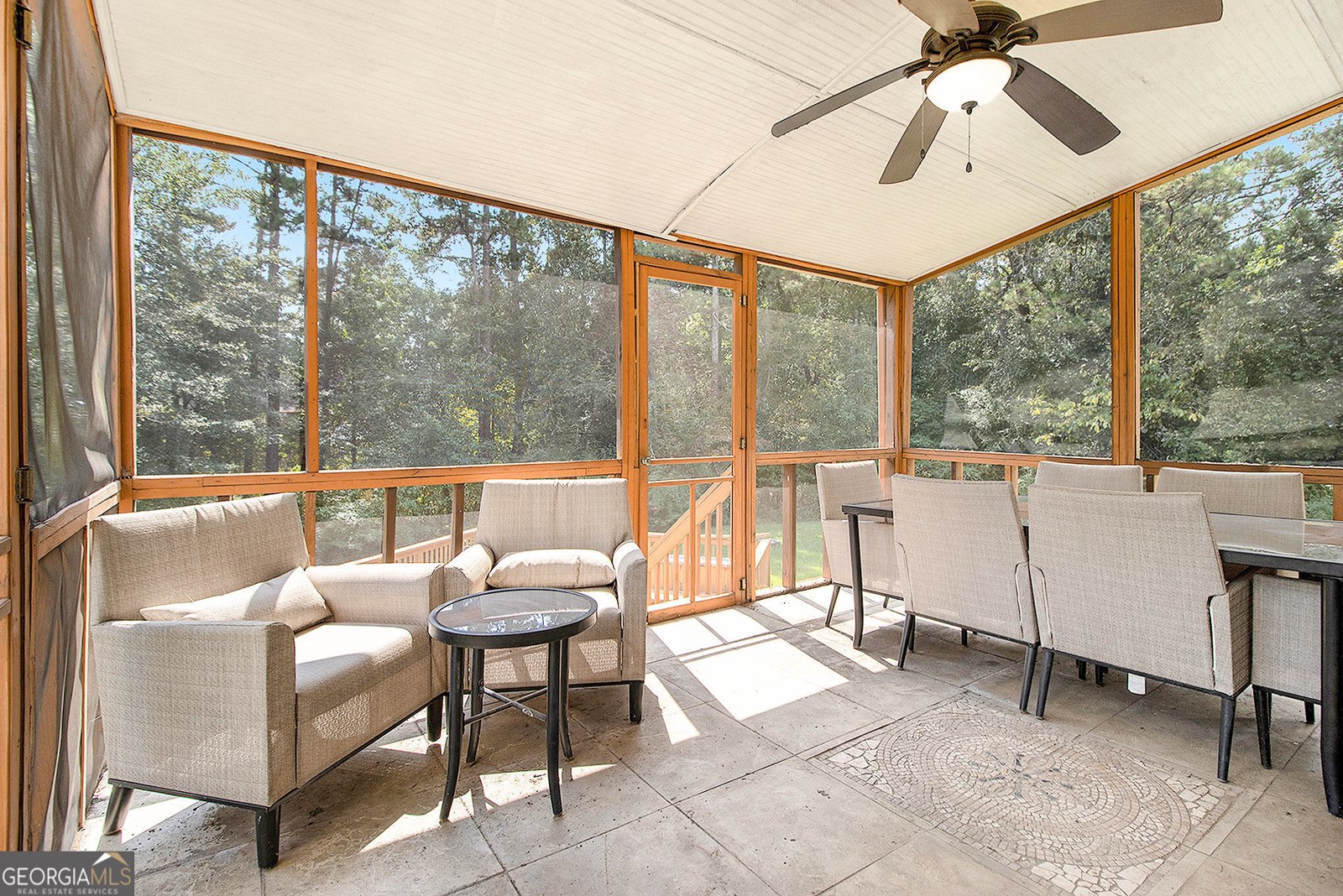 110 Varsailles Place Ellenwood - 44