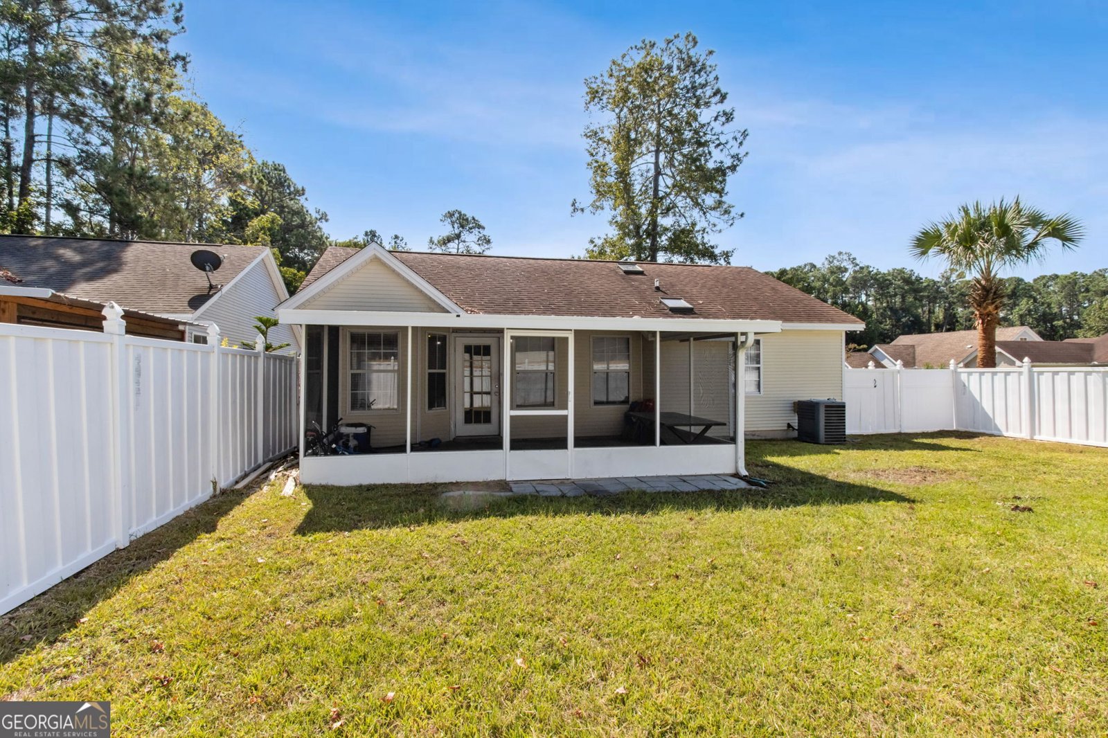 101 Egret Court Kingsland - 32
