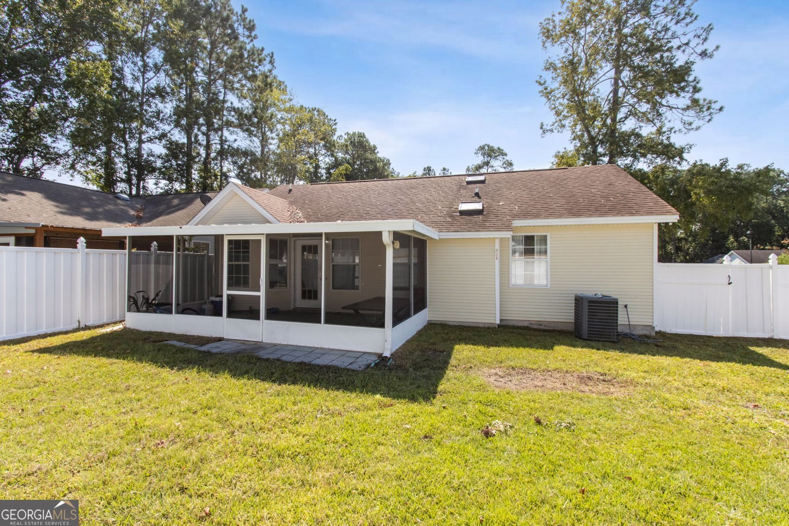101 Egret Court Kingsland - 34