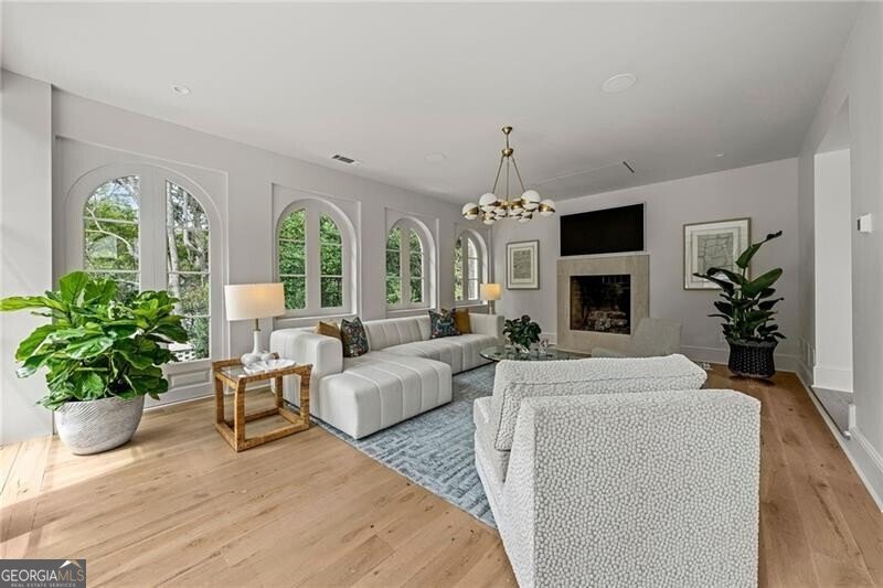 3625 Tuxedo Road Atlanta - 27