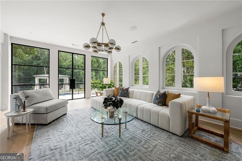 3625 Tuxedo Road Atlanta - 28
