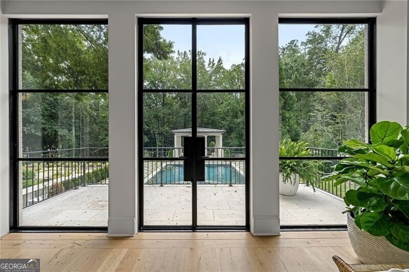 3625 Tuxedo Road Atlanta - 29