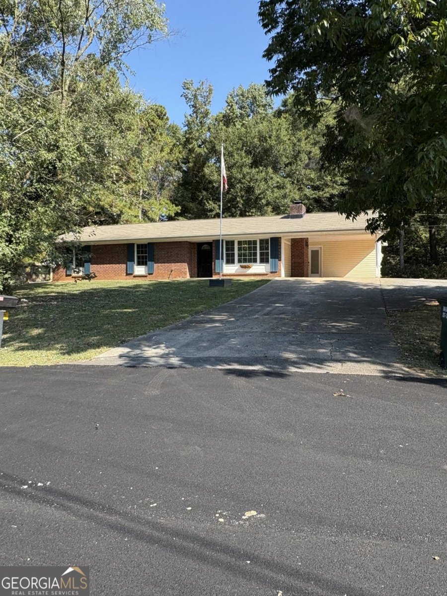 154 Honeysuckle Drive Adairsville - 2