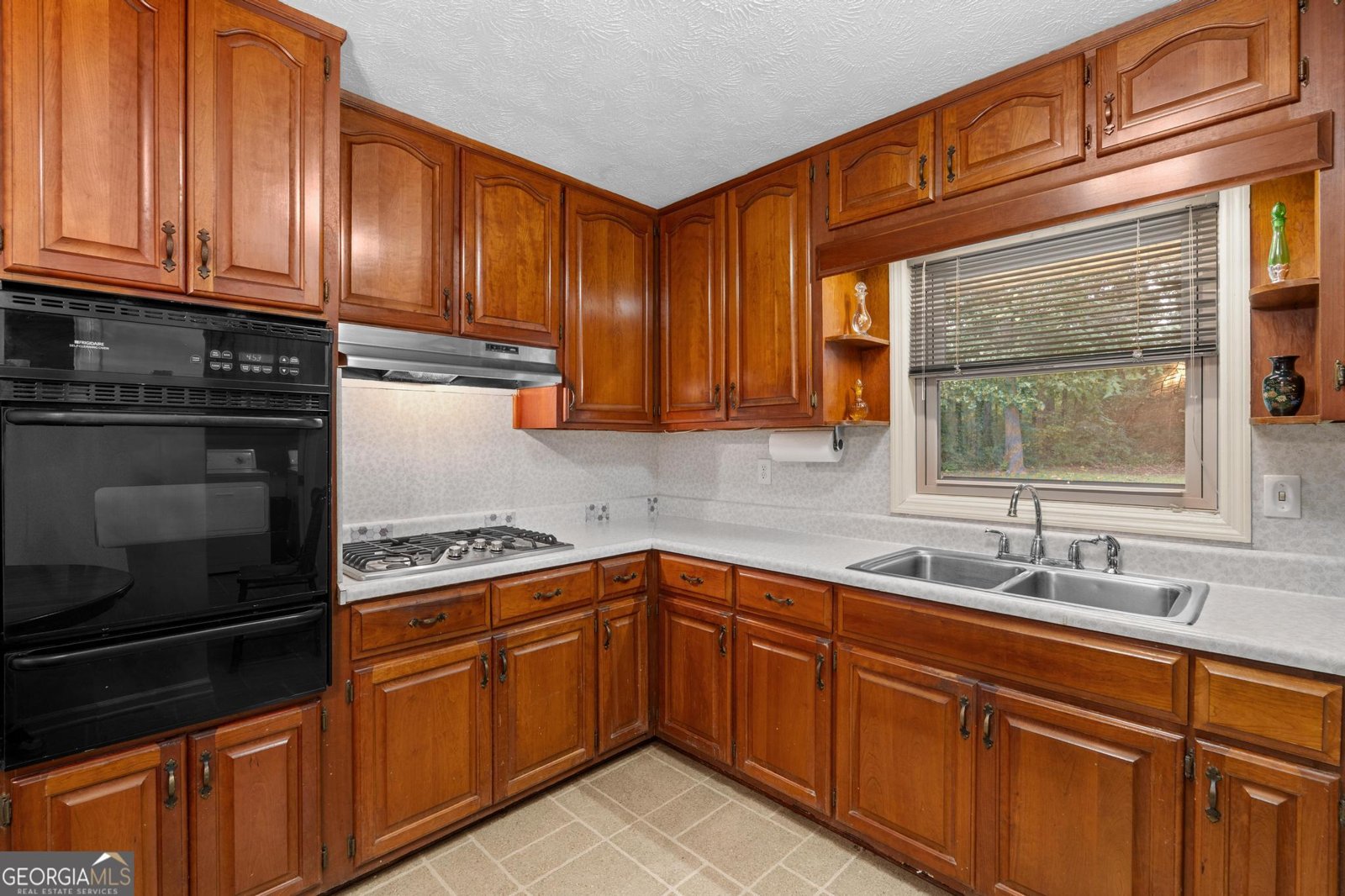 200 North Drive Hampton - 2