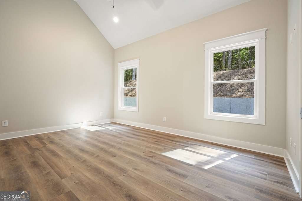 8697 136 Highway Talking Rock - 29