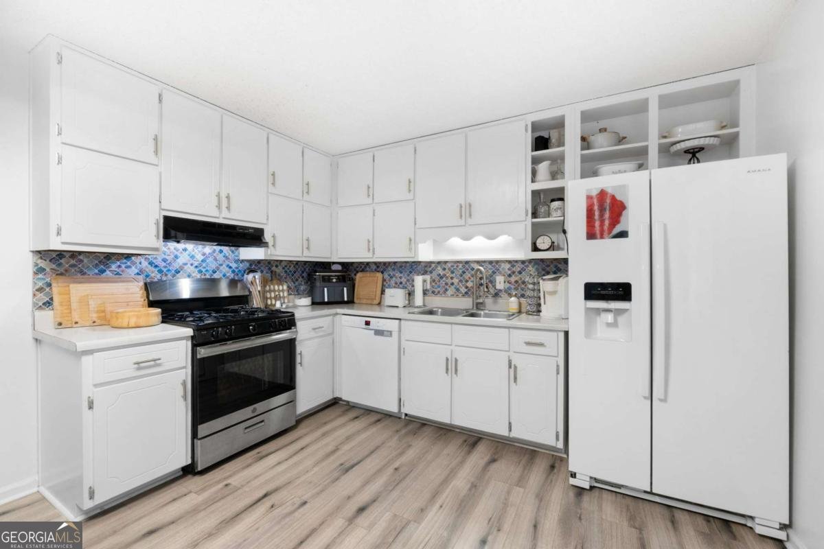 105 Bobolink Drive Stockbridge - 13