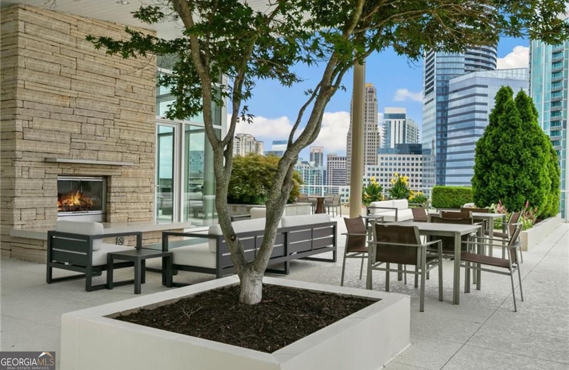 3325 Piedmont Road Atlanta - 14