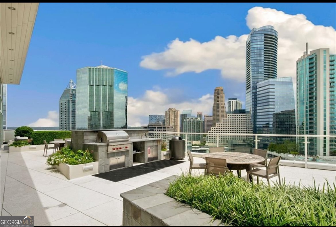 3325 Piedmont Road Atlanta - 16