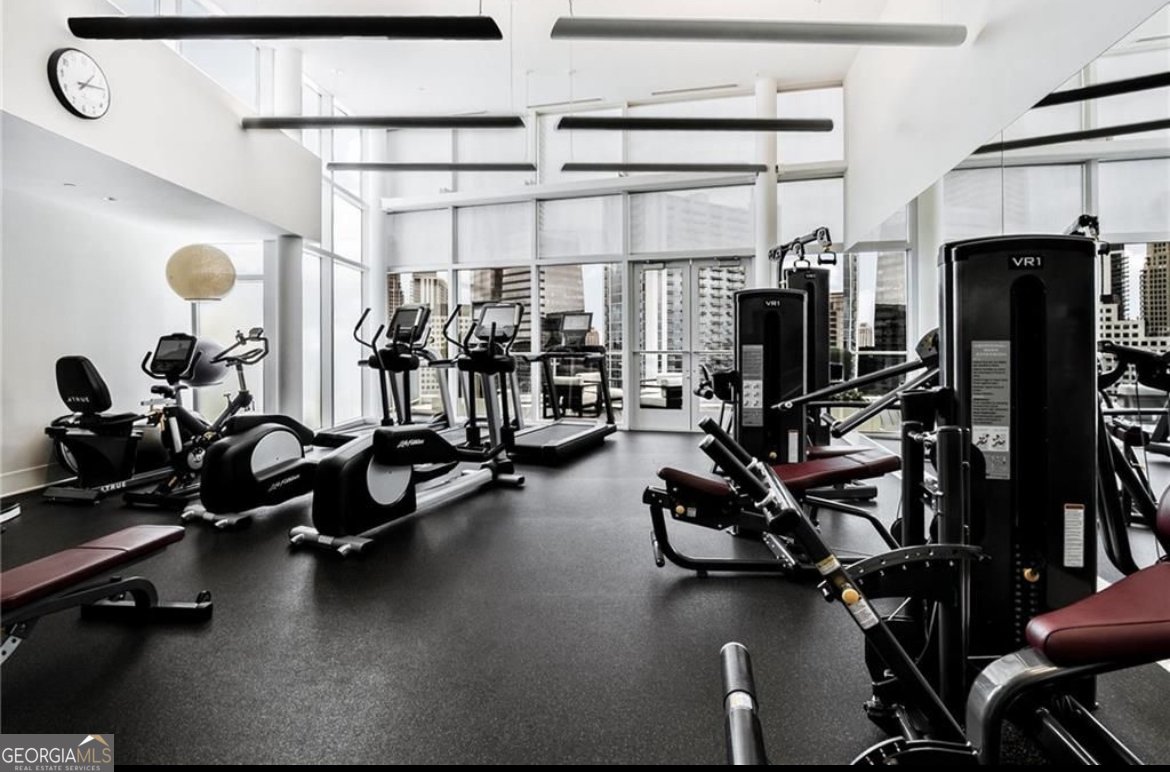 3325 Piedmont Road Atlanta - 17