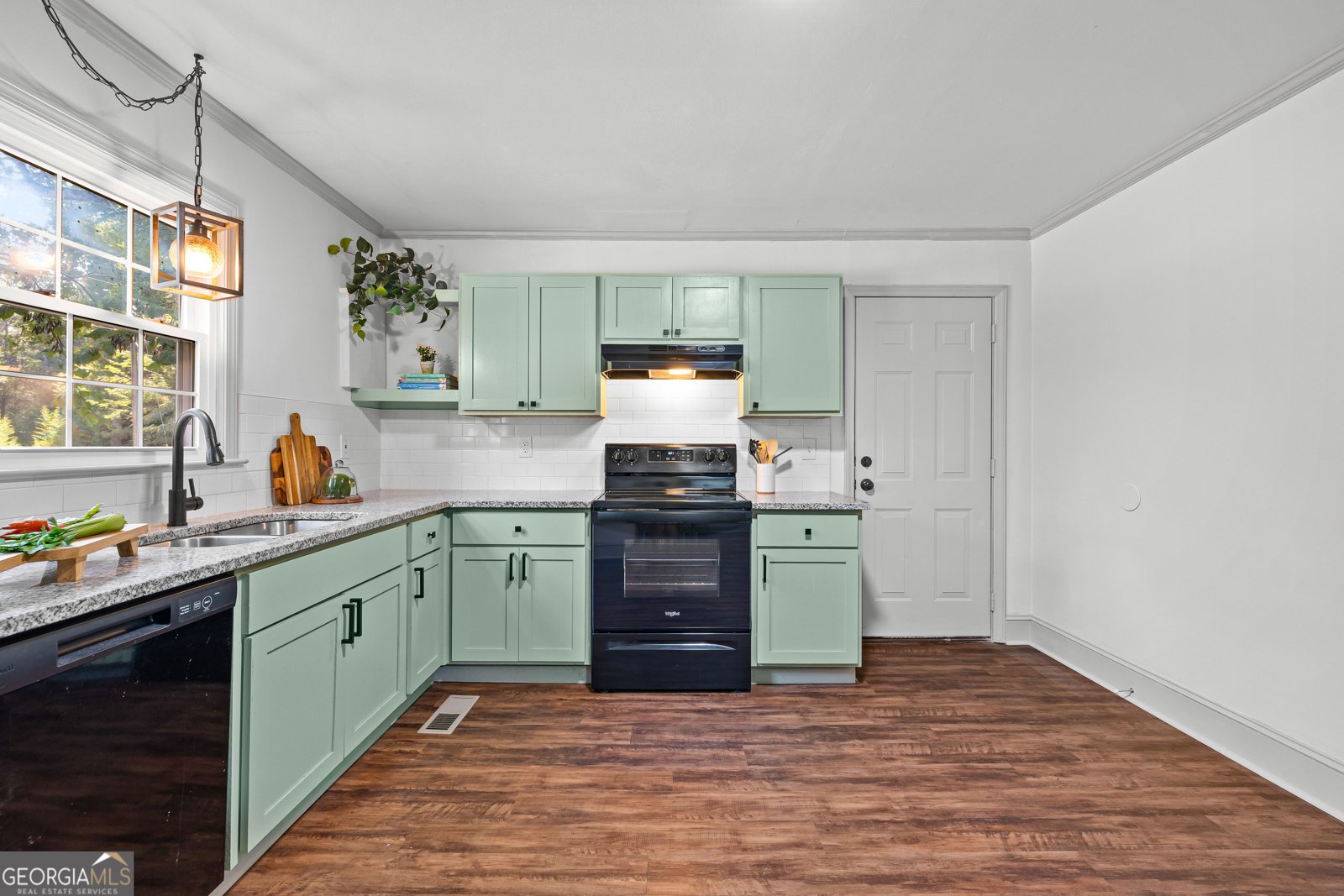 6177 Crest Highway Thomaston - 14