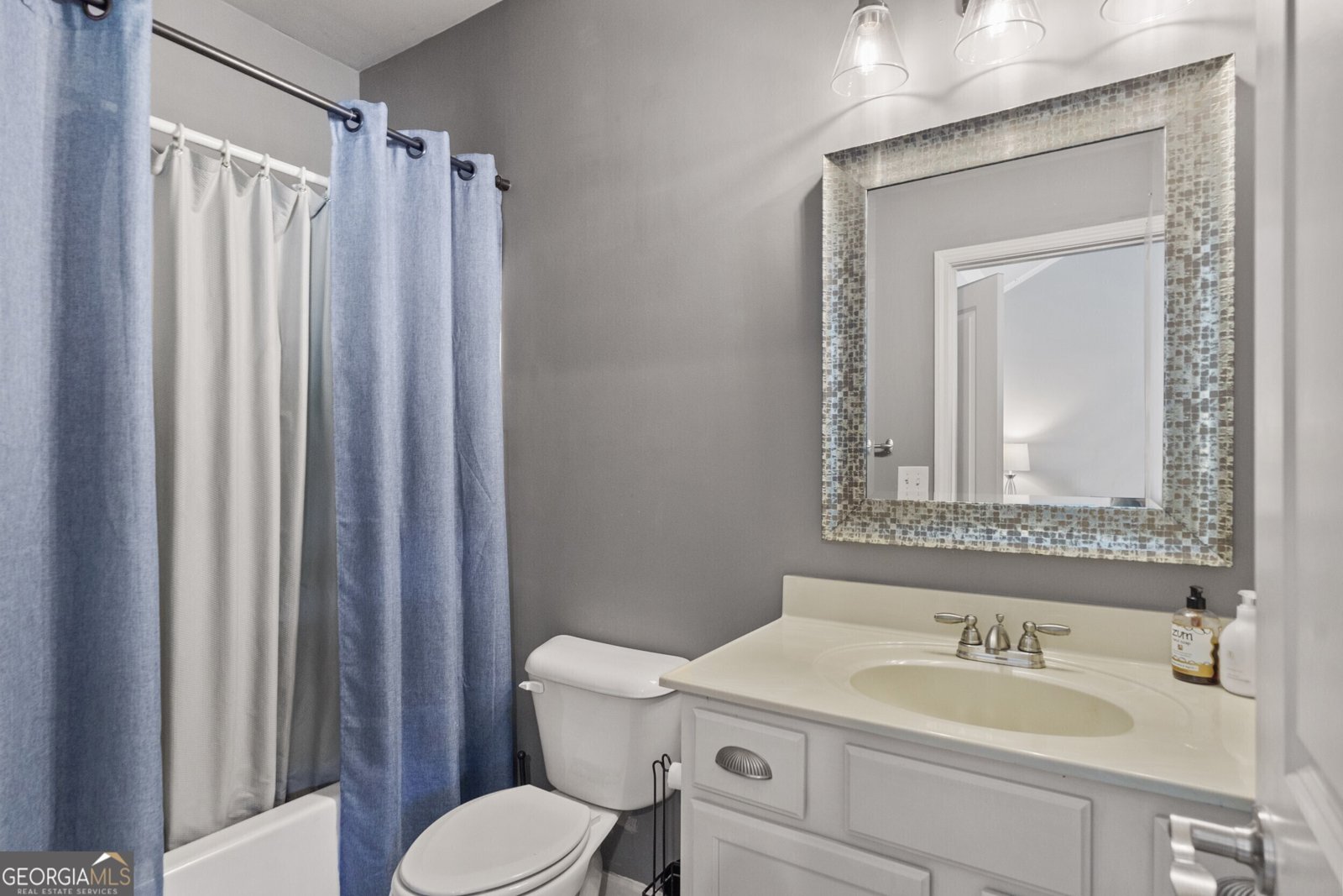 1351 Ashbury Park Way Hoschton - 39