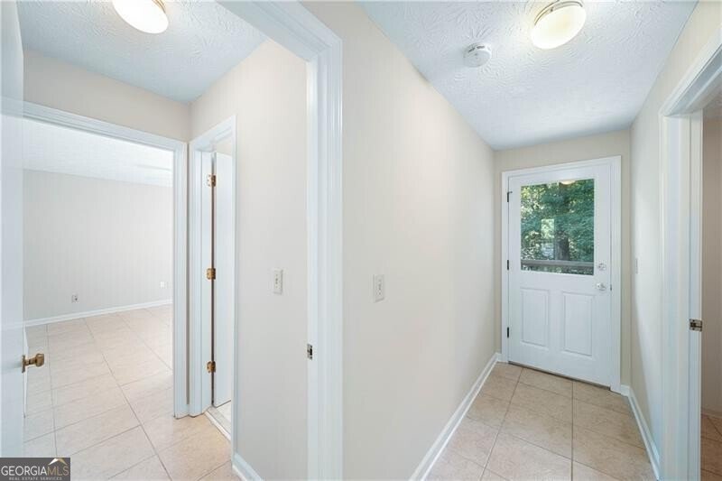 3335 Waters Mill Drive Alpharetta - 28