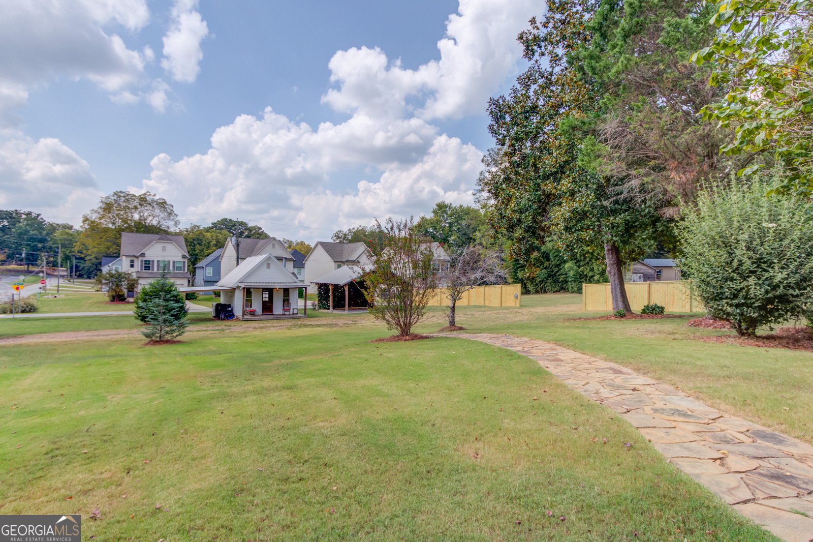 74 White Street Hoschton - 18