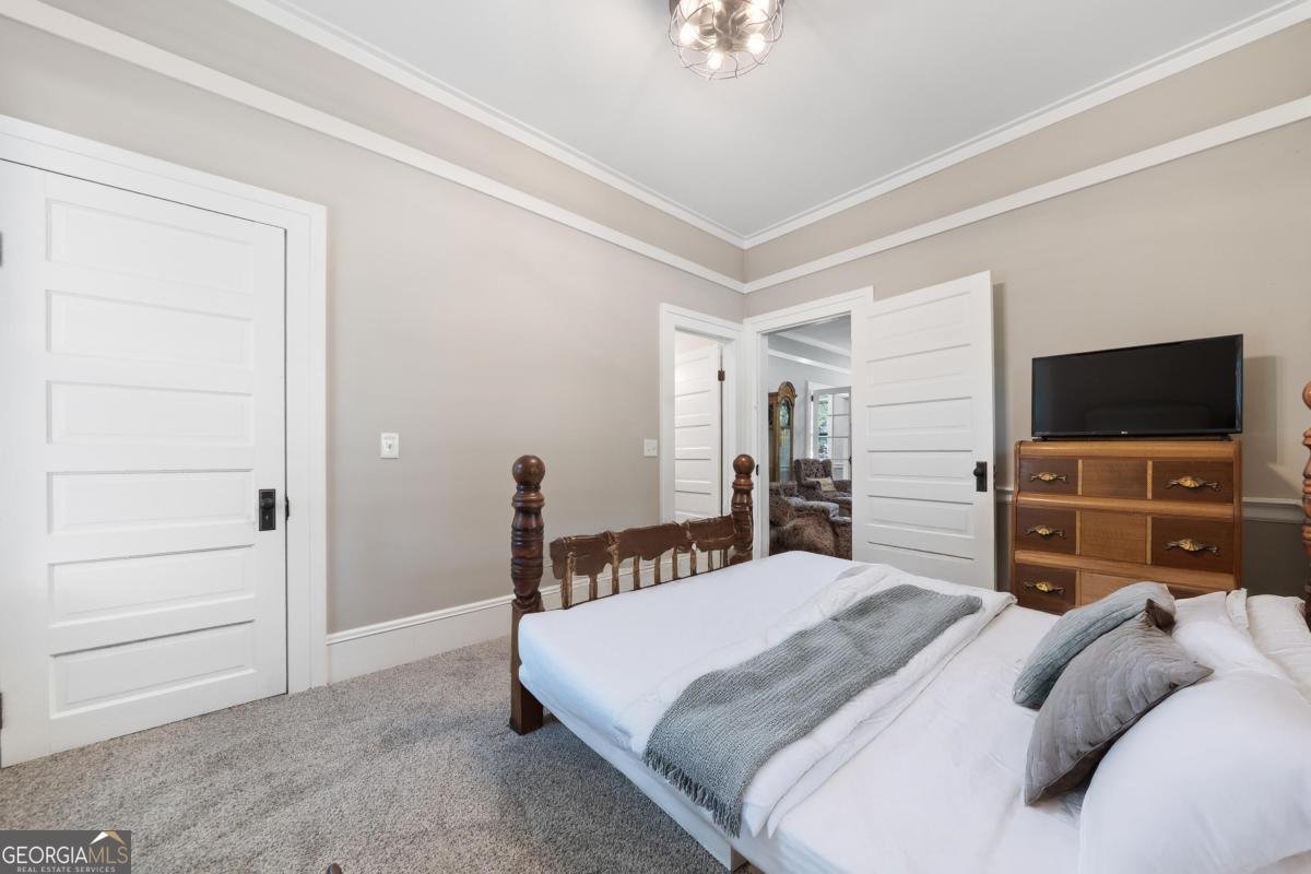 208 West South Street Greensboro - 19